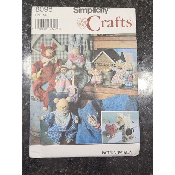 Simplicity Crafts Sewing Pattern, Uncut #8098 - Picture 1 of 3
